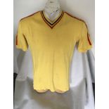 Romania Match Worn Football Shirt: Swapped with England International player Tony Cottee. Yellow