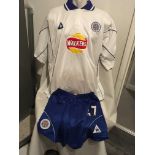 Tony Cottee Leicester City 2000/2001 White Match Worn Football Shirt: Le Coq number 27 with Cottee