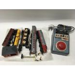 A collection of Triang railway items including a Transcontinental locomotive/carriage collection,