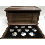 A cased and complete Leonardo Da Vinci silver coin