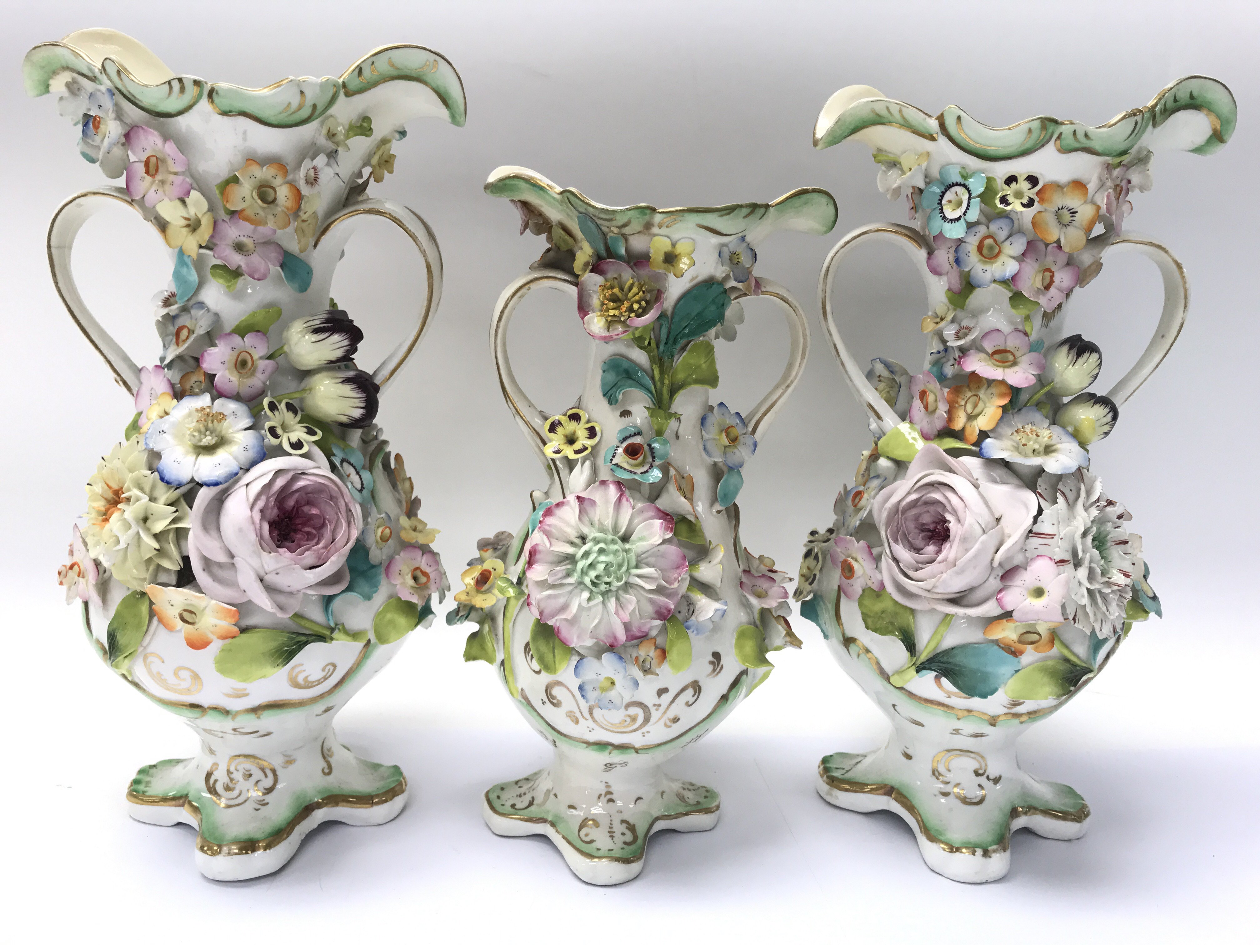 3 Victorian Copeland vases with raised flower deco - Bild 2 aus 2