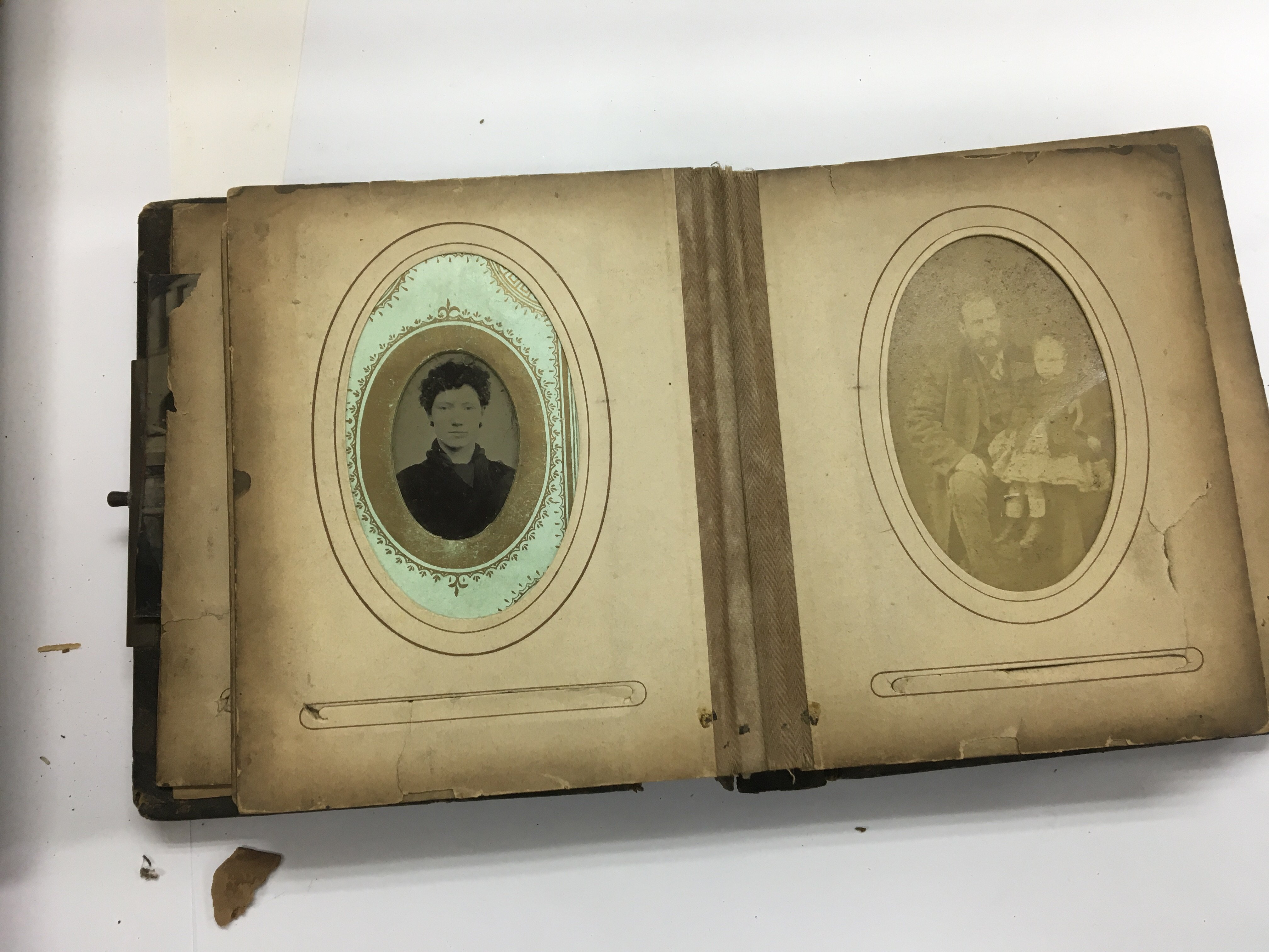Three Victorian photo albums containing portrait s - Image 3 of 3
