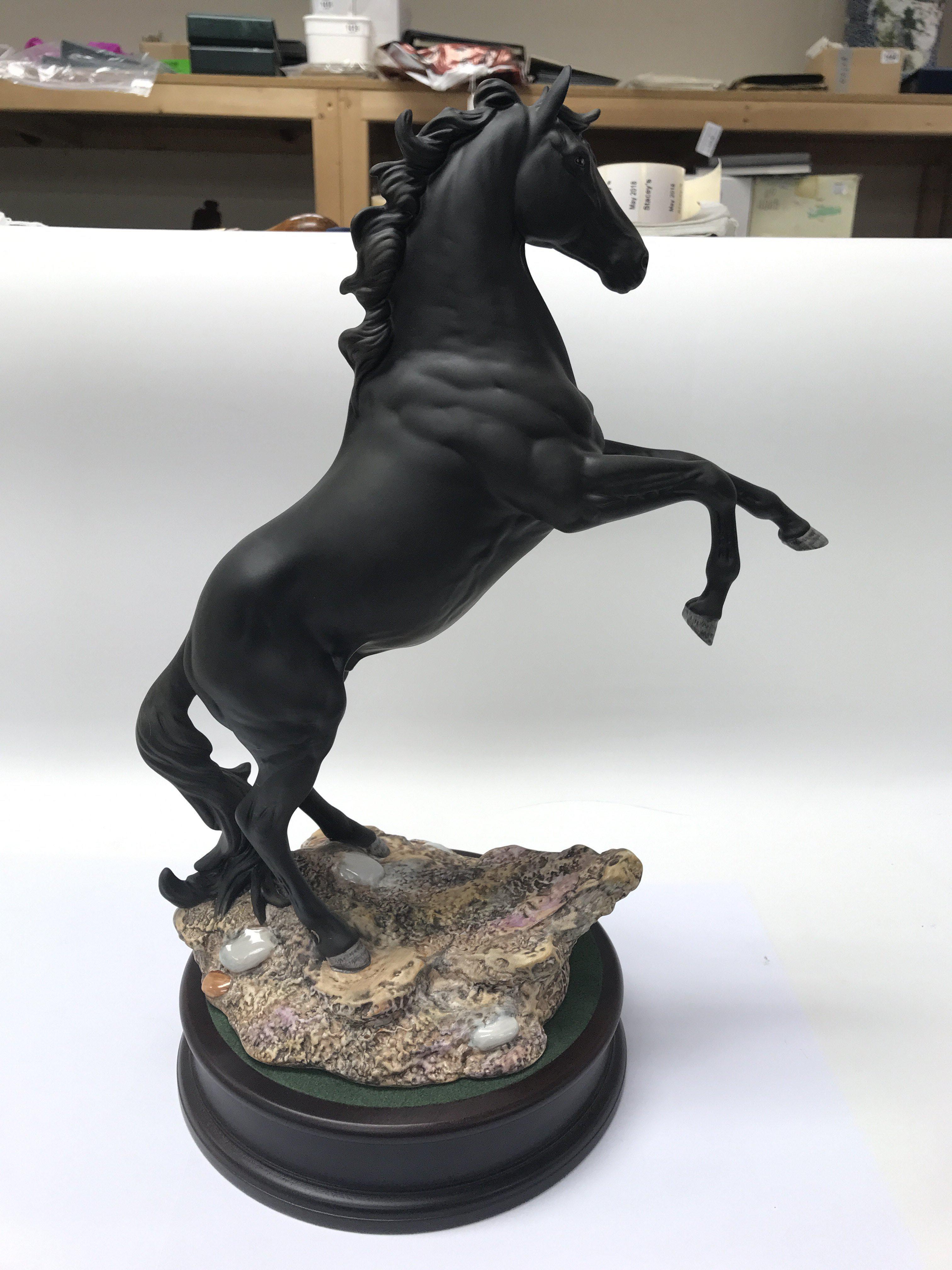 A Beswick 'Cancara' horse complete with original b - Image 3 of 3