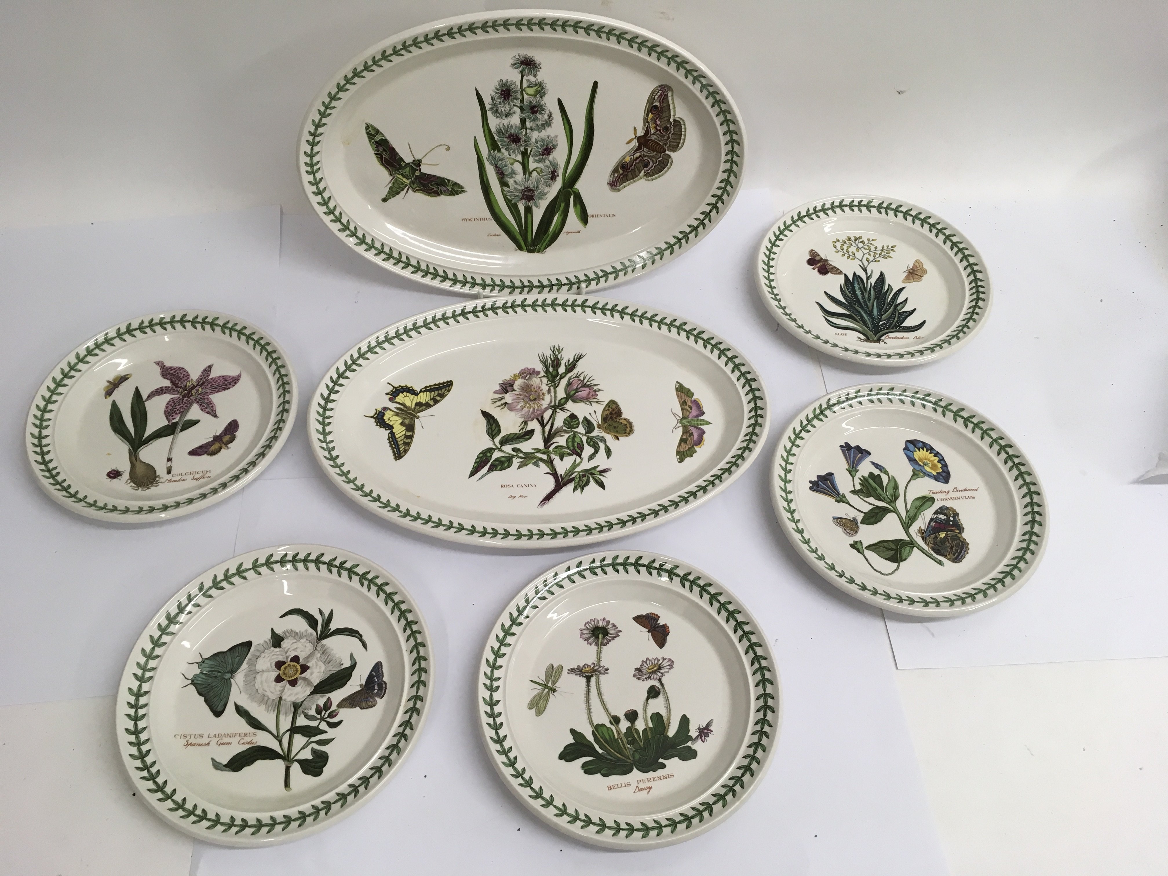 A Royal Doulton 'Vanborough' pattern teaset, Wedgw - Image 2 of 2