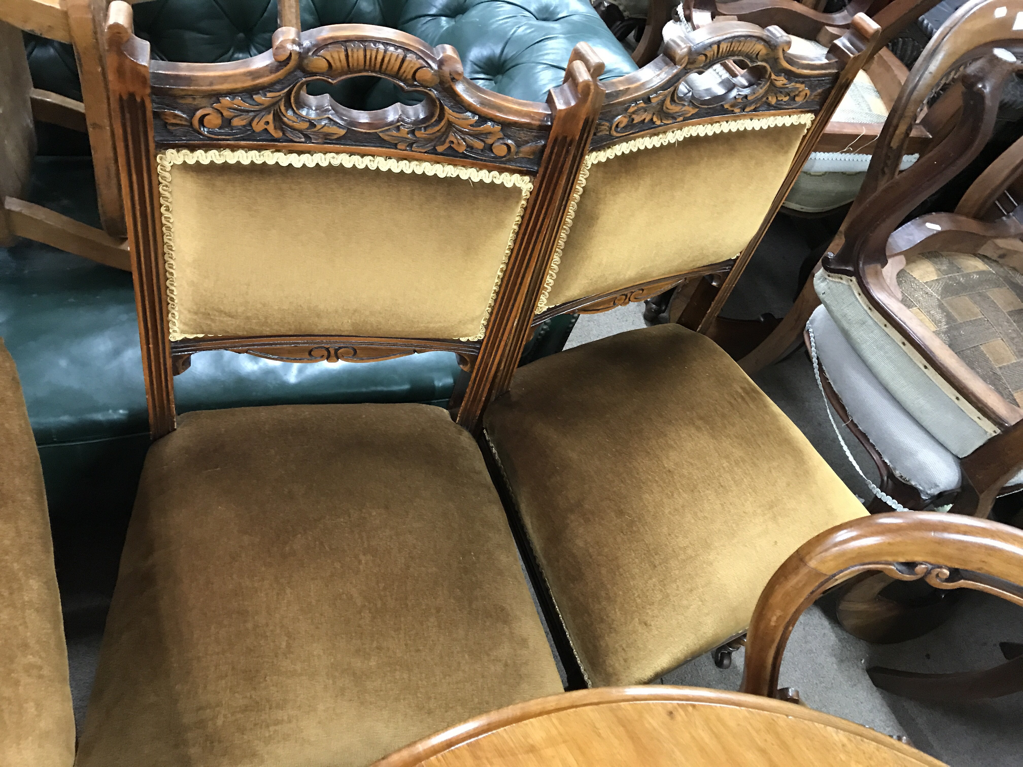 A pair of Edwardian carved walnut open armchairs together with a pair of matching dining chairs. - Image 4 of 4