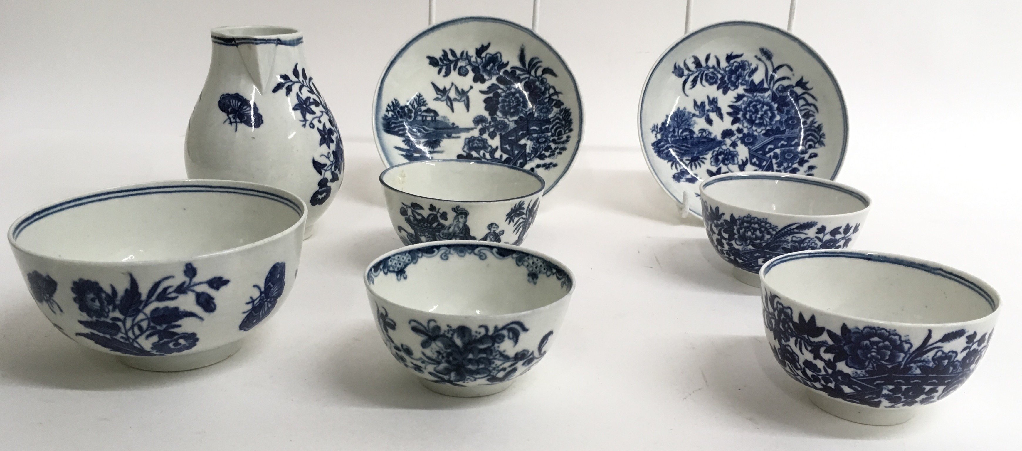 A collection of 18th century Worcester blue and wh