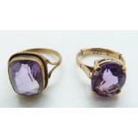 Two 9ct gold rings set with amethysts, size I/J, N/O, 5.