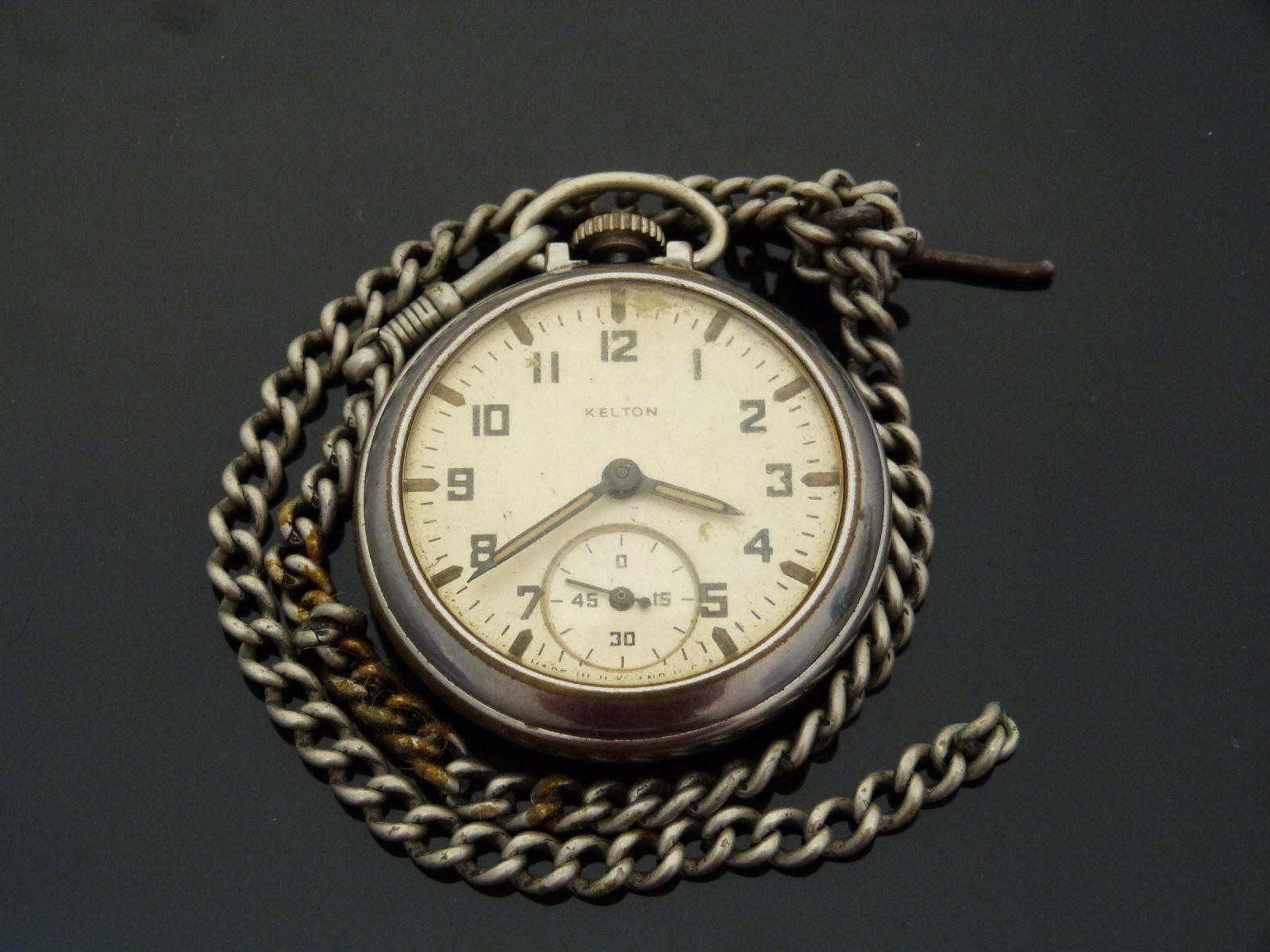 A hallmarked silver cased gentleman's pocket watch with white enamel dial, London 1881, - Image 6 of 8