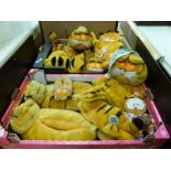 Garfield large slippers,
