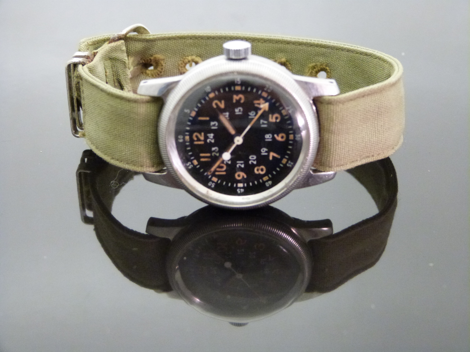 Waltham Type A-17 gentleman's US military wristwatch with luminous hands and Arabic hour numerals, - Image 2 of 6