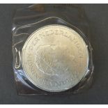 Netherlands 1970 10 Gulden in unused condition "proof like" sealed pack commemorating 1945 - 1970