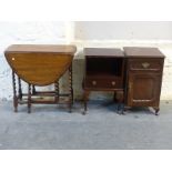 An oak gateleg table and two bedside cabinets