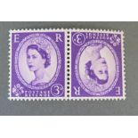 A GB unmounted mint tete-beche pair of 3d purple stamps SG575