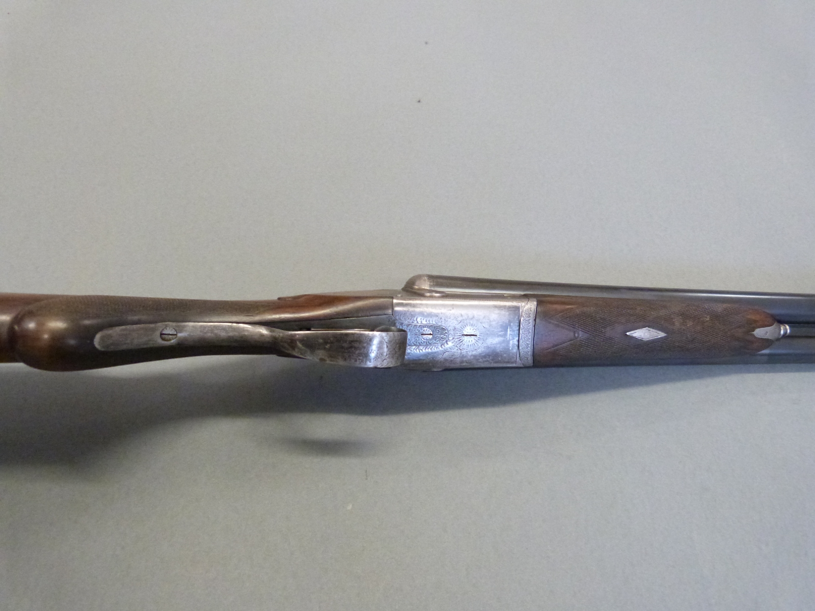 Lincoln Jeffries 12 bore side by side shotgun with ornate engraving to the shaped locks, top plate, - Image 7 of 13