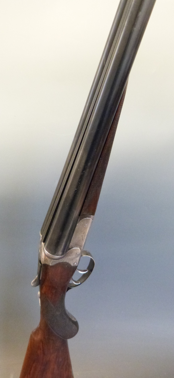 Lincoln Jeffries 12 bore side by side shotgun with ornate engraving to the shaped locks, top plate,