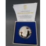 1975 cased Panama 20 Balboas silver coin,