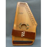 Oscar Schmidt Wildwood Flower autoharp with fine tuners,