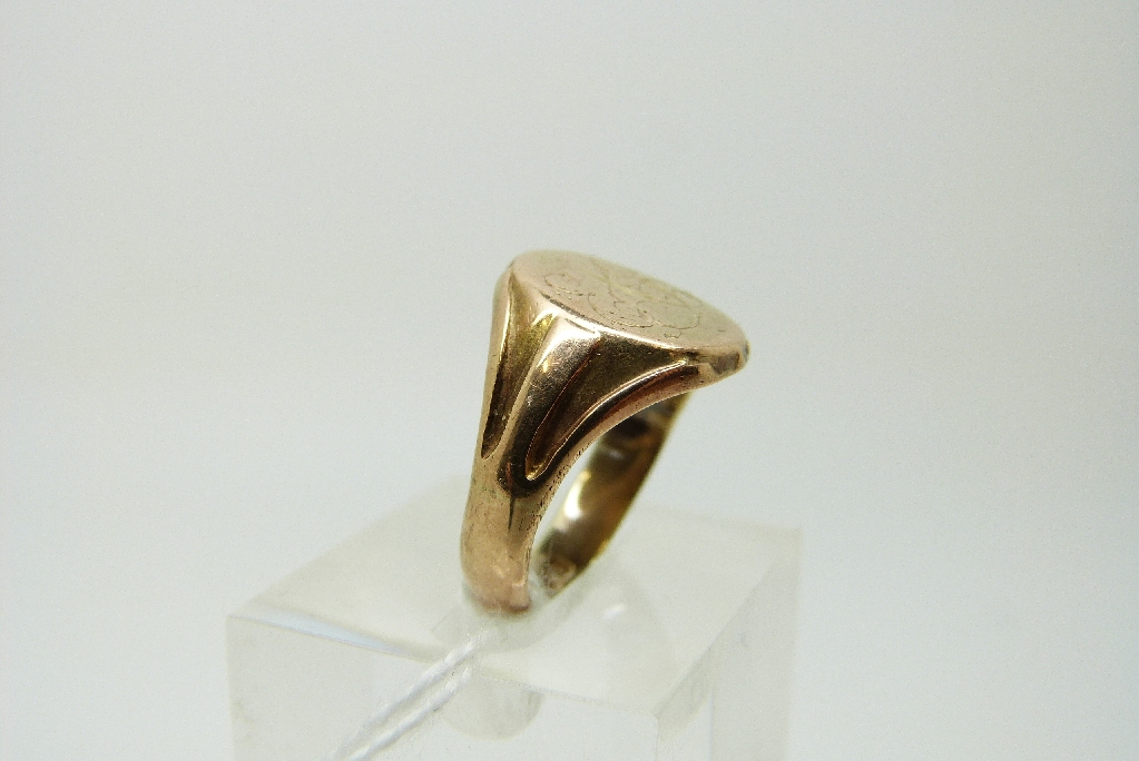 A 9ct gold signet ring, - Image 2 of 2