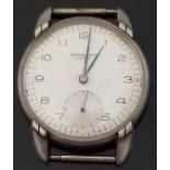 Universal Genève gentleman's wristwatch with inset subsidiary seconds dial, Arabic numerals,