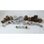 Quantity of various coin and banking weights including silver, notes,