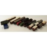 Eighteen Horby Dublo 00 gauge locomotives,