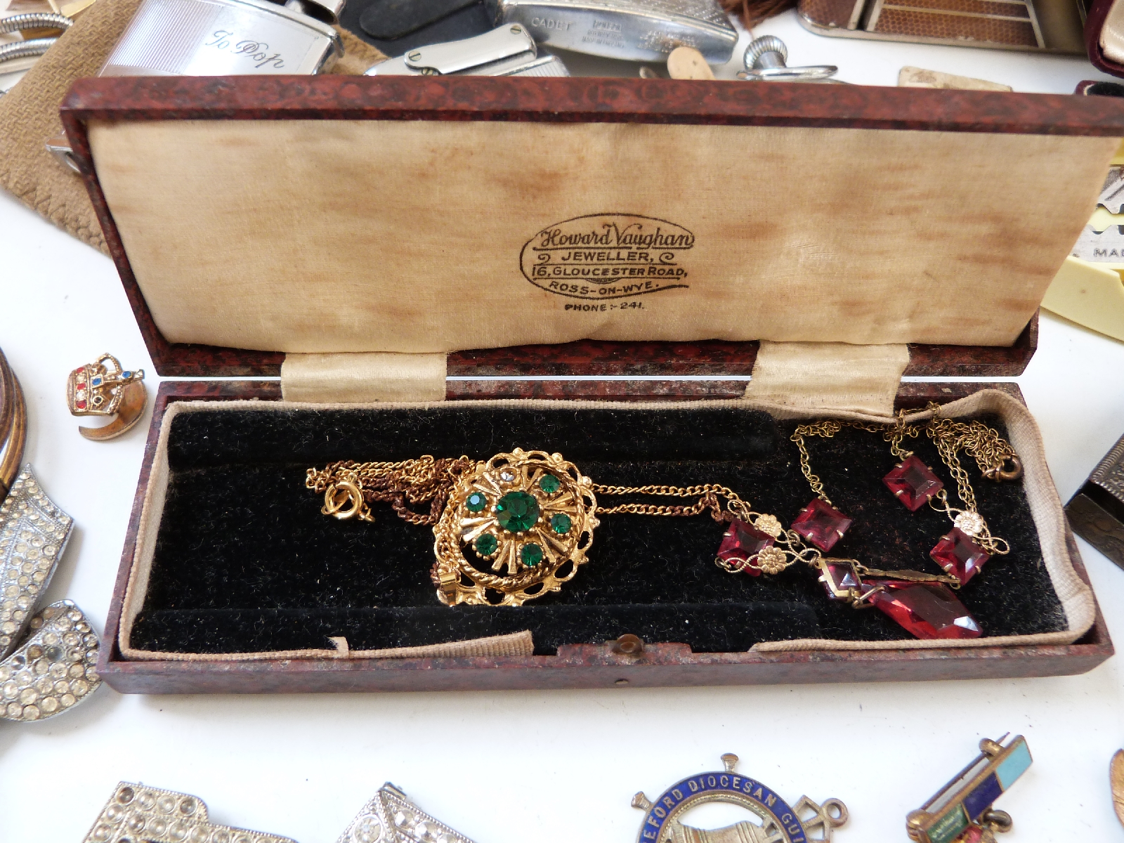 A collection of costume jewellery to include brooches, necklaces, Ronson lighter, watches, - Image 4 of 13