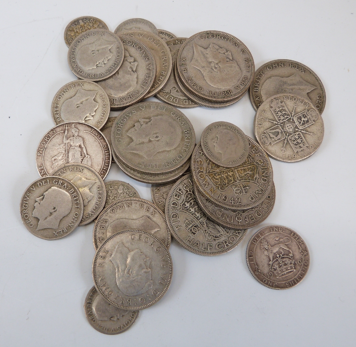 A collection of UK coinage including George III onwards, a large collection of pennies, - Image 3 of 5