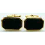 A pair of 9ct gold cufflinks set with bloodstone, 3.6g