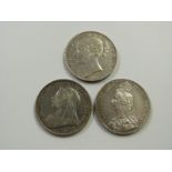 A trio of Victorian crowns to include young head 1845 VIII cinquefoil, 1896 veiled head LIX and an
