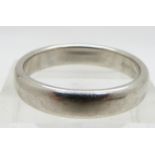 A Tiffany & Co platinum wedding band/ ring, 9.8g, size T