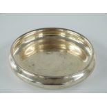 George V shallow bowl, Birmingham 1928 maker Adie Brothers Ltd, diameter 15.5cm, 218g