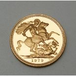 Elizabeth II 1979 cased gold full sovereign