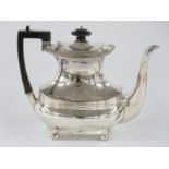 Victorian hallmarked silver teapot of bulbous form, Sheffield 1899 maker Joseph Rodgers & Sons,
