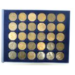 A collection of VF-near unc UK pennies spanning 1900-1926, includes EF-unc 1909 Edward VII, 1907