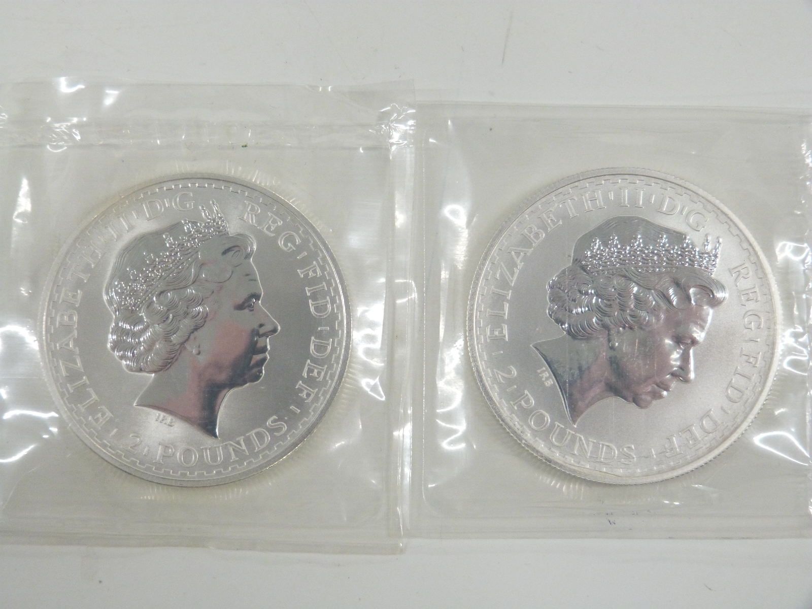 1998 one ounce silver Britannia and a 1999 example - Image 2 of 2