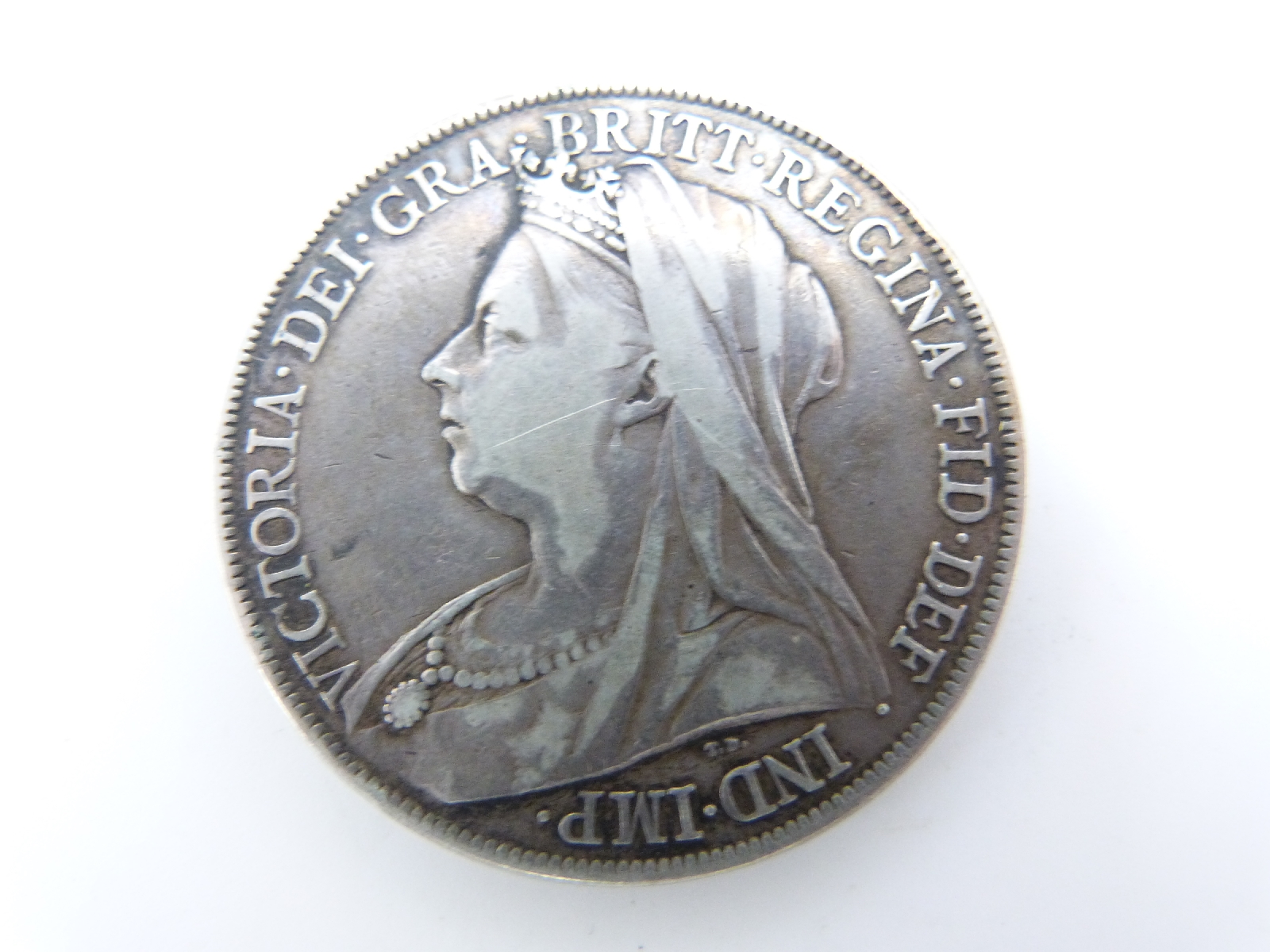 1845 young head Victorian wreath crown, an 1899 veiled head and a Jubilee double florin - Image 3 of 7