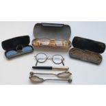 Must de Cartier cased spectacles, other vintage spectacles and a Parker pen.