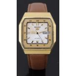 Seiko 5 gold plated gentleman's automatic wristwatch ref. 7009-5680 with day and date aperture, gold