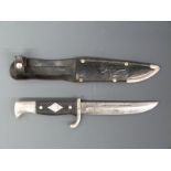 Linder Messer German Boy Scouts dagger with inset emblem to the chequered grip and 12.5cm blade,