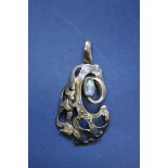 A contemporary silver and moonstone pendant, 12g total weight.