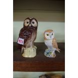 Beswick: tawny owl whisky flask, 2781; together with an owl, 2026.