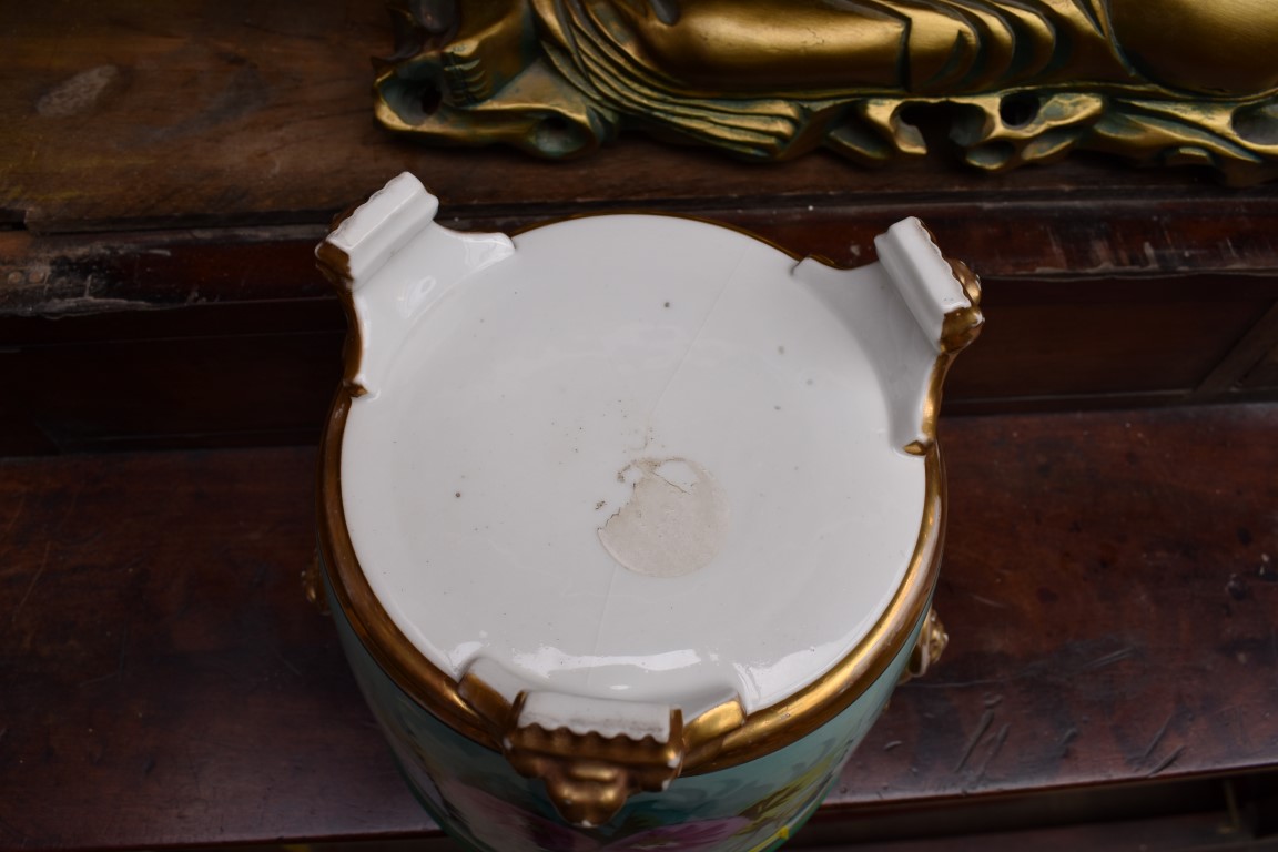 A Continental porcelain twin handled tripod jardiniere, 23cm high. - Image 2 of 7