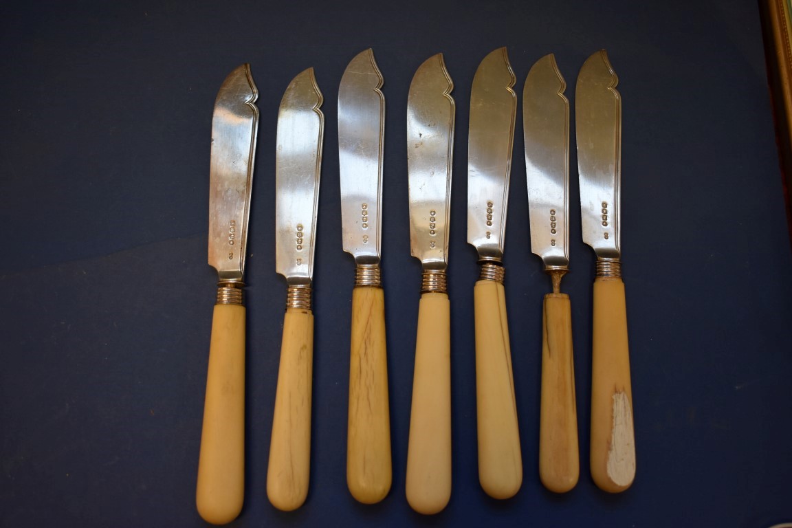 A set of eighteen silver fish knives and forks, by G A, London 1877, having bone handles. - Image 4 of 6