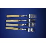 A set of six pairs of silver fish knives & forks, by Goldsmiths & Silversmiths Co Ltd, London