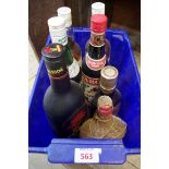 Seven various bottles of alcohol, to include: a 50cl Glayva liqueur. (7)