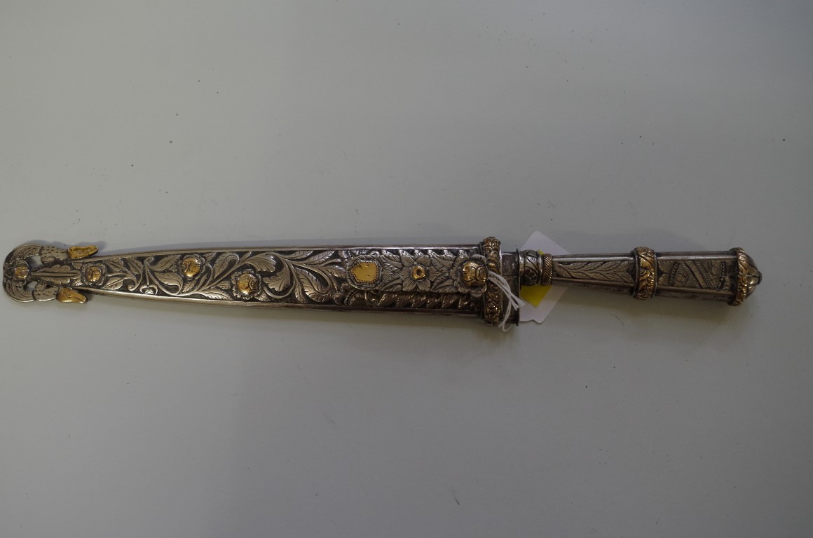 An antique Gaucho hunting knife and sheath, by Scholberg & Joucla Pelotas, Liege, having unmarked - Image 2 of 4