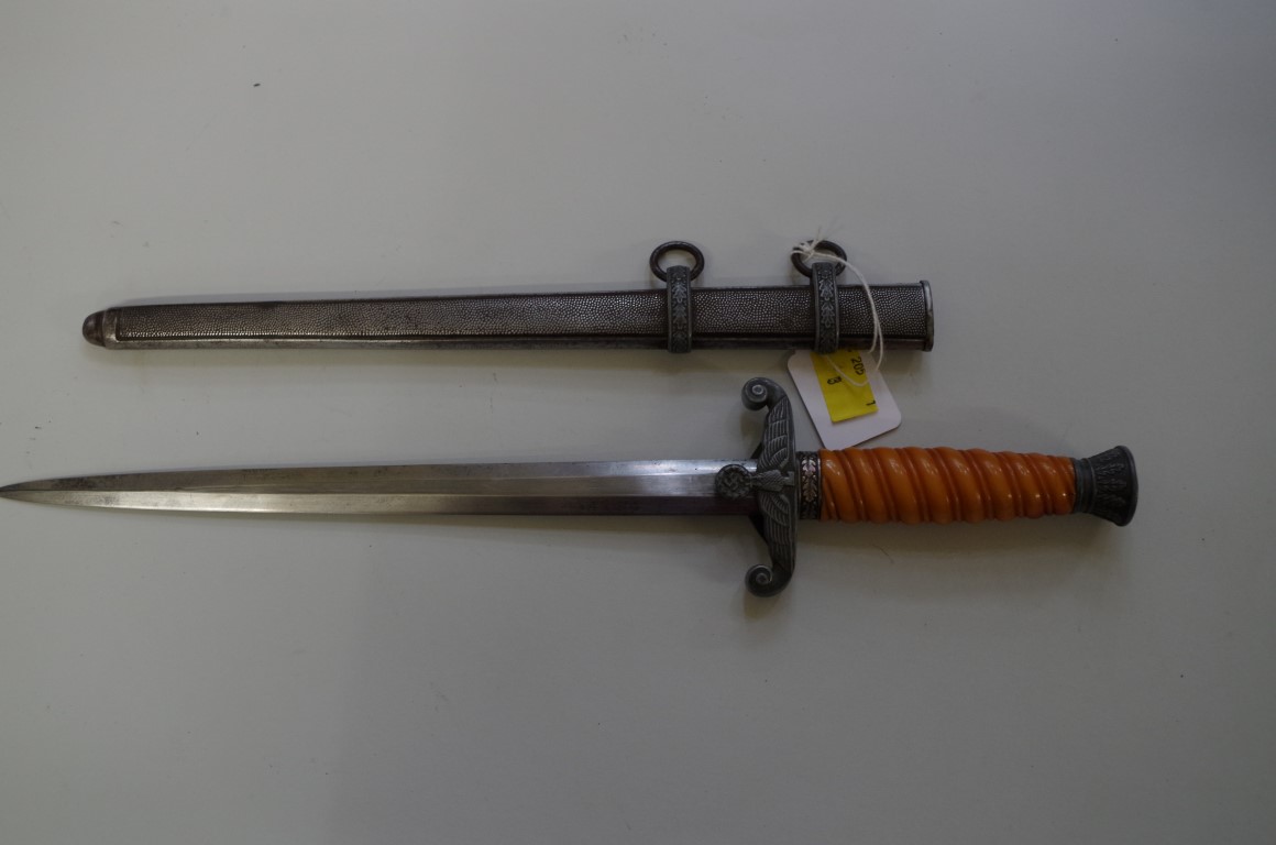 A German Third Reich 1935 patern Heer (Army) Officer's dress dagger and sheath, by the WKC - Image 2 of 9