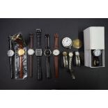 A quantity of watches.