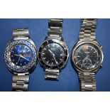 A Seiko sports Y630 automatic stainless steel gentleman's wristwatch; together with two other