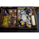 A mixed lot of dolls, to include a set of Snow White & The Seven Dwarfs; together with plush Tom &